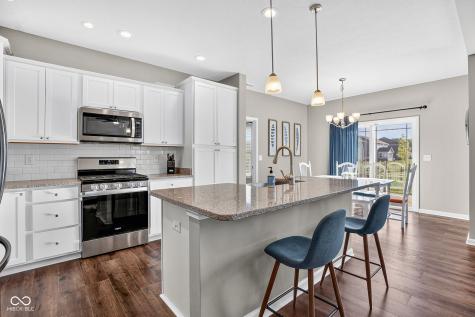 6603 Laredo Drive Mccordsville IN 46055