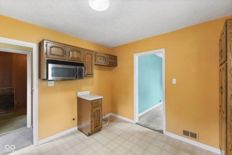 5713 Shelby Street Indianapolis IN 46227