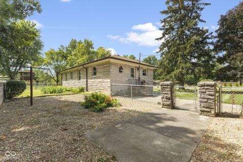 5713 Shelby Street Indianapolis IN 46227