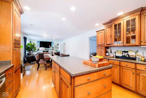 628 Folcroft Court Indianapolis IN 46234