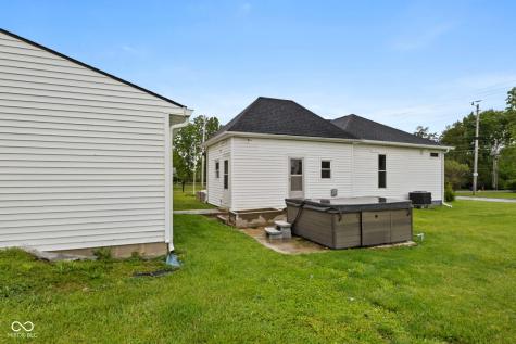 6992 W 650 N Mccordsville IN 46055