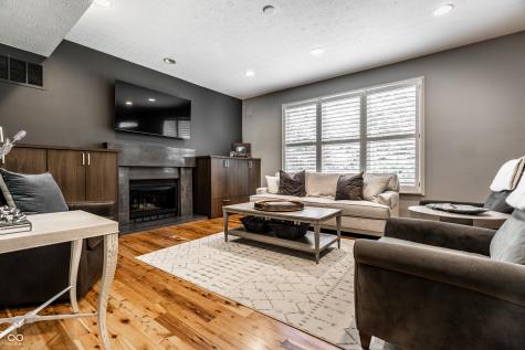 9804 Wentworth Court Carmel IN 46032