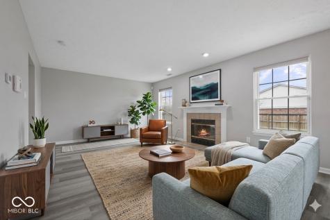 908 Washington Cove Lane Indianapolis IN 46229