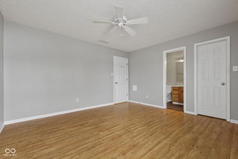908 Washington Cove Lane Indianapolis IN 46229