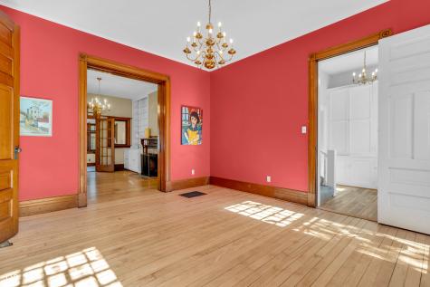 408 E Wabash Avenue Crawfordsville IN 47933