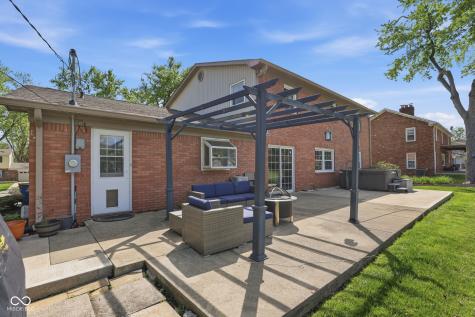 6338 Colebrook Drive Indianapolis IN 46220