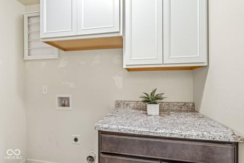 5374 John Quincy Adams Court Plainfield IN 46168