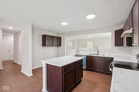 10827 Zimmerman Lane Indianapolis IN 46231