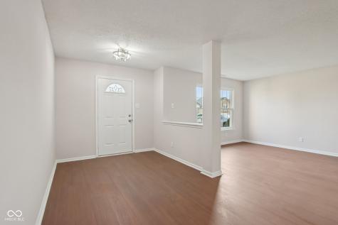 10827 Zimmerman Lane Indianapolis IN 46231
