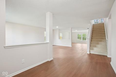 10827 Zimmerman Lane Indianapolis IN 46231