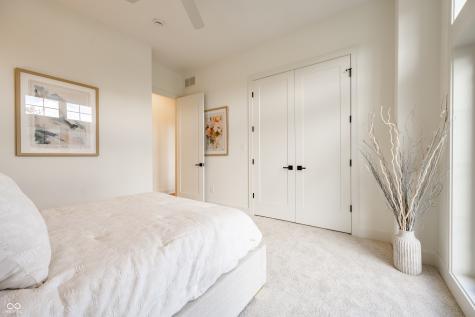 14564 Bedford Falls Drive Carmel IN 46074