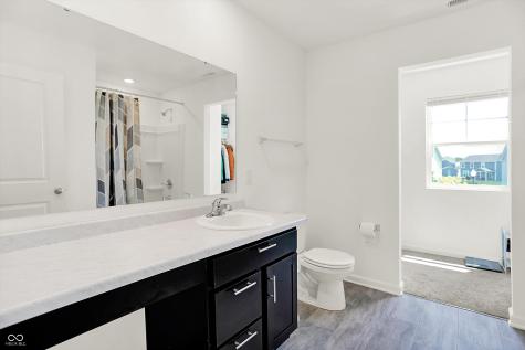 1612 N Regatta Drive Greenfield IN 46140