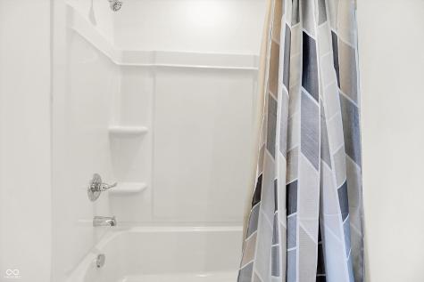 1612 N Regatta Drive Greenfield IN 46140