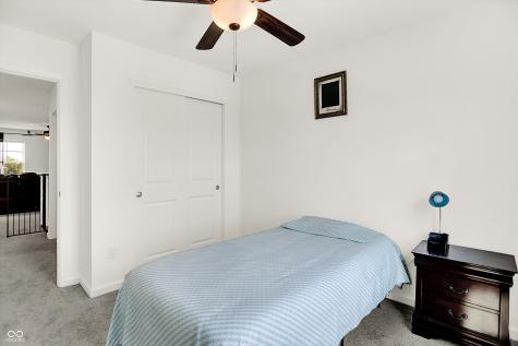 1612 N Regatta Drive Greenfield IN 46140