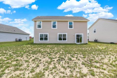 1612 N Regatta Drive Greenfield IN 46140