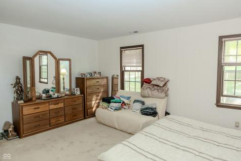 1958 W Twin Oaks Court Crawfordsville IN 47933