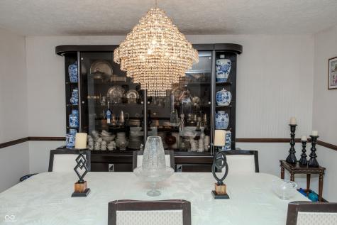 1958 W Twin Oaks Court Crawfordsville IN 47933