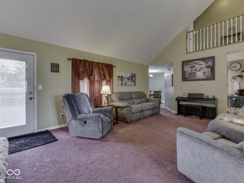 1022 S Teresa Drive Martinsville IN 46151