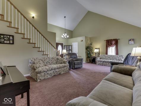 1022 S Teresa Drive Martinsville IN 46151