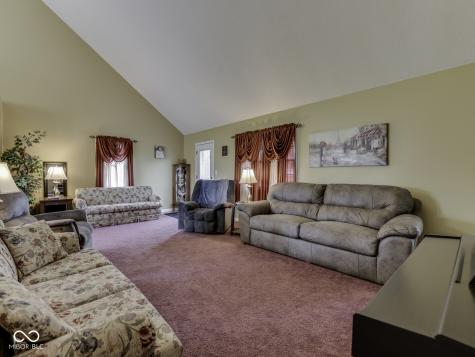 1022 S Teresa Drive Martinsville IN 46151