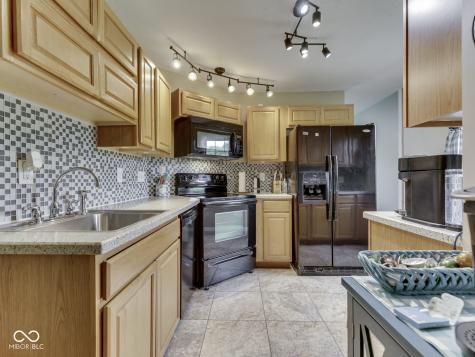 1022 S Teresa Drive Martinsville IN 46151