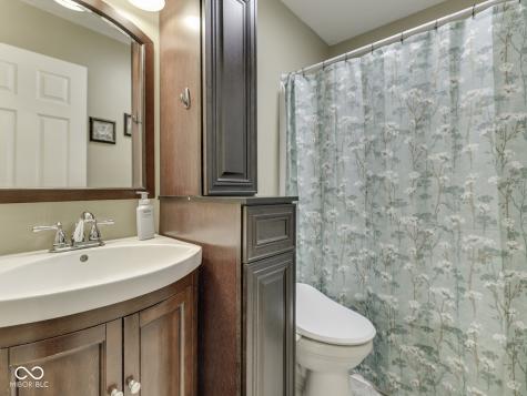 1022 S Teresa Drive Martinsville IN 46151