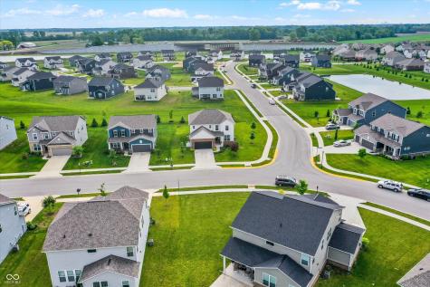 6843 Black Cherry Terrace Brownsburg IN 46112