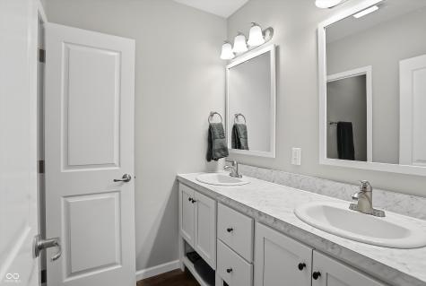 10 Doe Creek Circle Cloverdale IN 46120