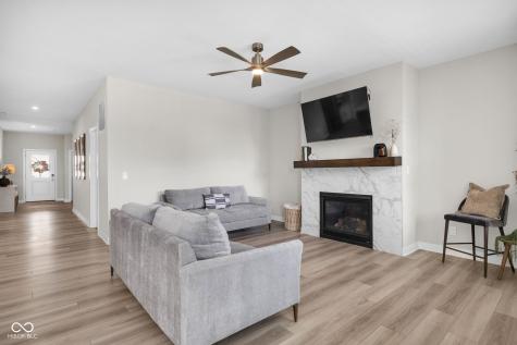 5159 Bayberry Court Whitestown IN 46075