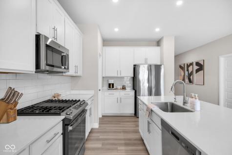 5159 Bayberry Court Whitestown IN 46075