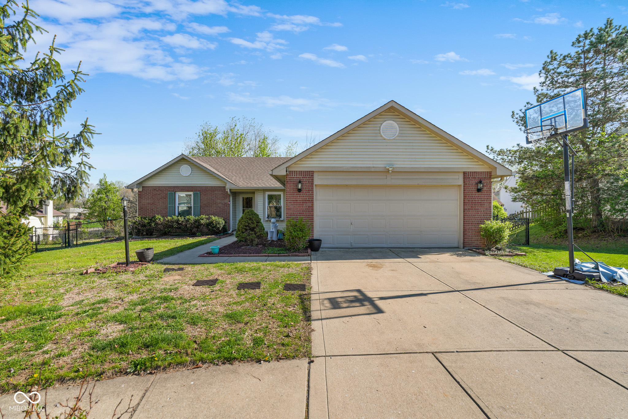 4617 Welton Street Greenwood IN 46143