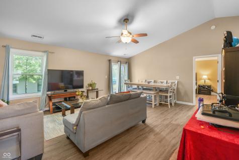 4617 Welton Street Greenwood IN 46143