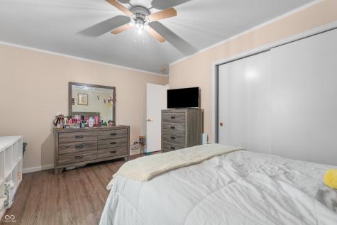 4617 Welton Street Greenwood IN 46143