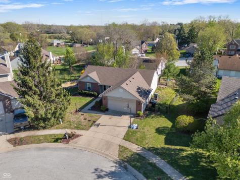 4617 Welton Street Greenwood IN 46143
