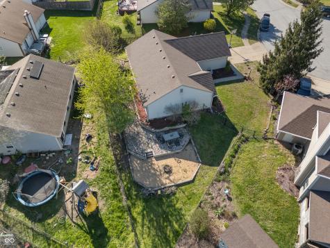 4617 Welton Street Greenwood IN 46143