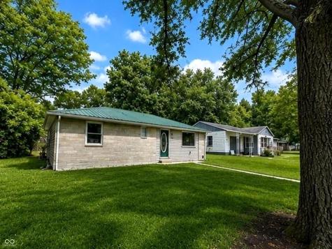 3812 S Ebright Street Muncie IN 47302
