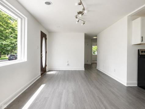 3812 S Ebright Street Muncie IN 47302