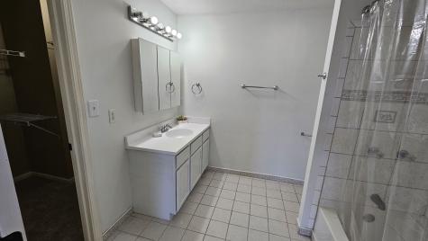 6122 Chadworth Way Indianapolis IN 46236