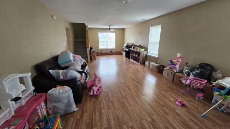 6122 Chadworth Way Indianapolis IN 46236