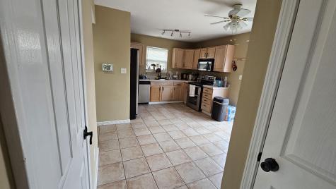 6122 Chadworth Way Indianapolis IN 46236