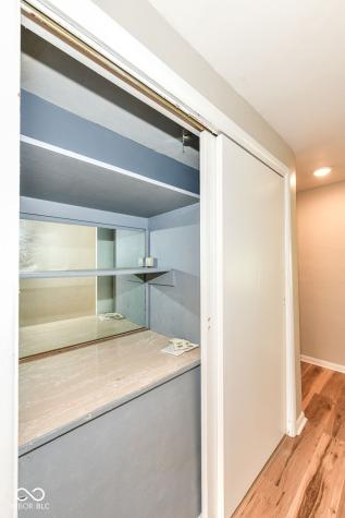 2328 E 9th Street Anderson IN 46012