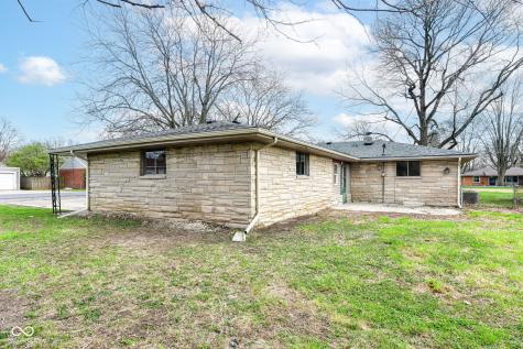 2328 E 9th Street Anderson IN 46012