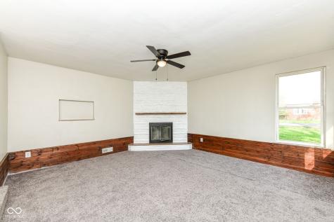 2328 E 9th Street Anderson IN 46012