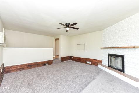 2328 E 9th Street Anderson IN 46012