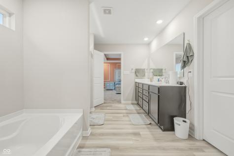 10218 Arctic Edge Drive Indianapolis IN 46259