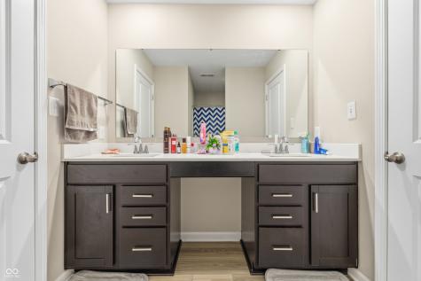 10218 Arctic Edge Drive Indianapolis IN 46259