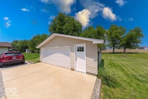 608 W 600 N Fortville IN 46040