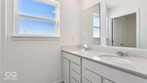 8080 Wesleyan Drive Avon IN 46123