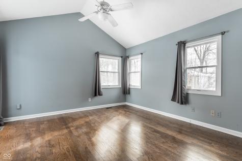 5937 Broadway Street Indianapolis IN 46220