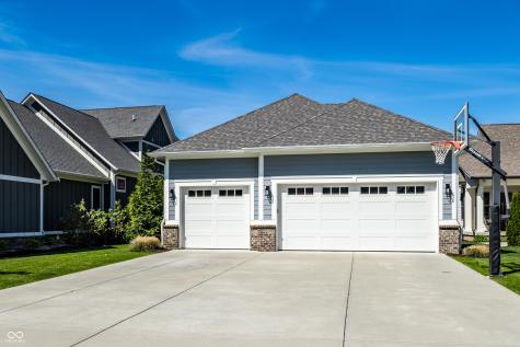 14943 Oak Hollow Lane W Carmel IN 46033